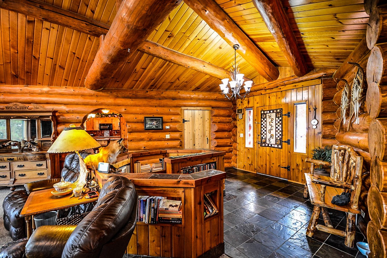 log, home, cabin-2041016.jpg