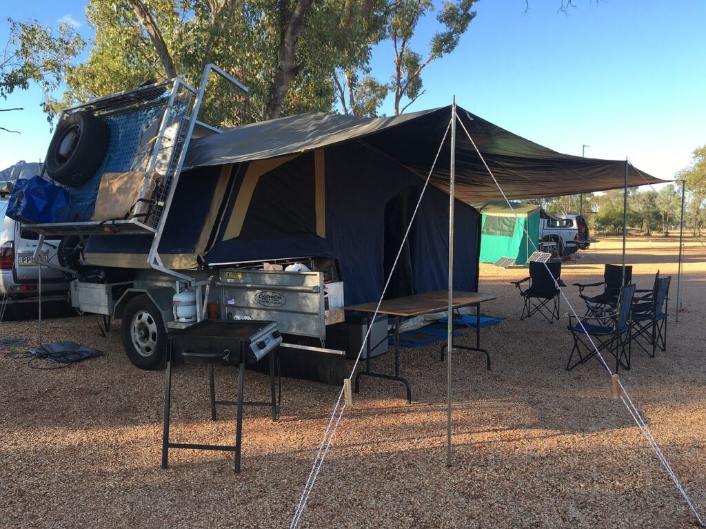 camping, camp, camper-1414994.jpg